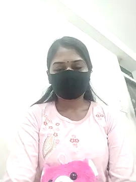 Green LaDY66 online show from November 30, 2025, 6:58 am