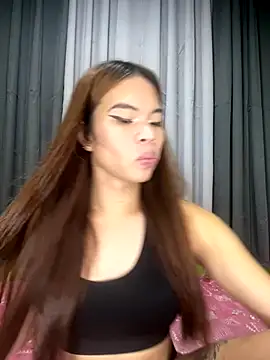 kierra fox online show from December 2, 2025, 4:19 pm