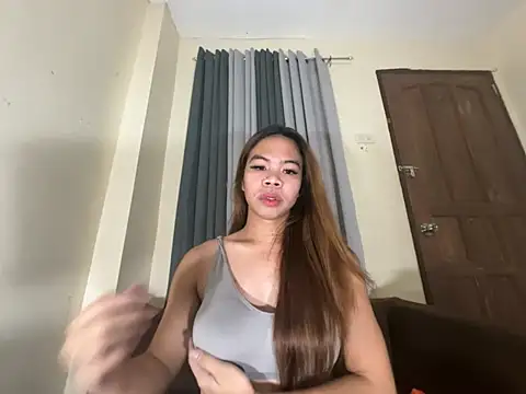 kierra fox online show from July 11, 2026, 4:46 am