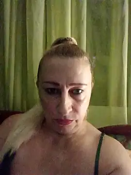 Esenia505 online show from November 12, 2025, 12:48 am