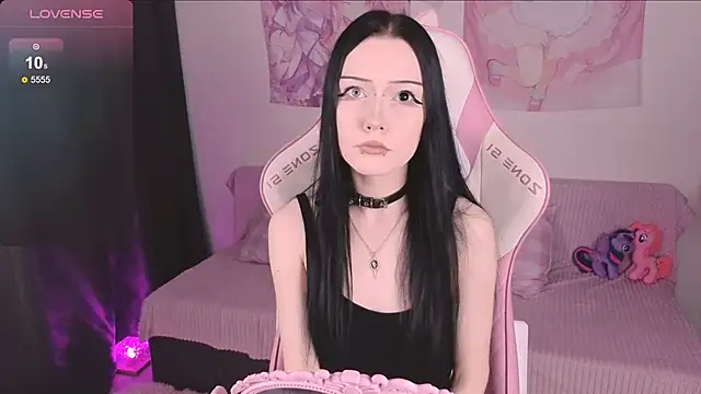 Snapshot of ophelia_amber chatting on June 28, 2026, 1:12 am ophelia amber online show from June 28, 2026, 1:12 am