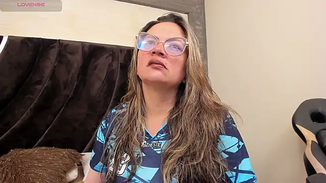 Lady Lure online show from January 15, 2026, 11:35 am