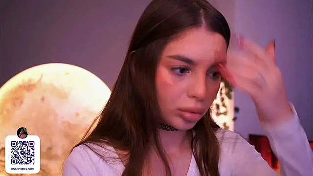 LauraHansil online show from December 1, 2025, 6:47 am