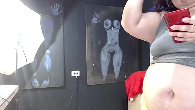 Snapshot of serenamystsh chatting on October 30, 2025, 8:28 pm serenamystsh online show from October 30, 2025, 8:28 pm