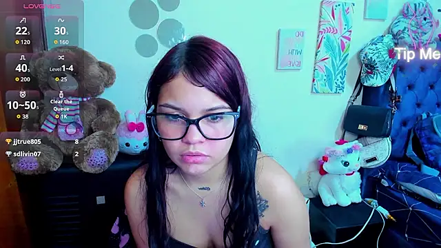 Snapshot of Emma_boo chatting on January 31, 2026, 7:12 pm Emma boo online show from January 31, 2026, 7:12 pm