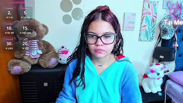 Snapshot of Emma_boo chatting on January 10, 2026, 3:18 pm Emma boo online show from January 10, 2026, 3:18 pm