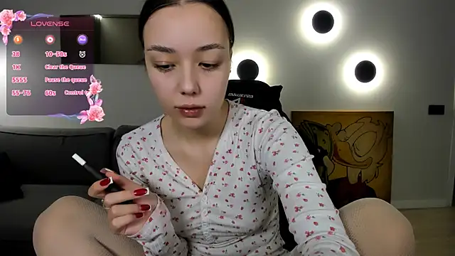 Snapshot of Diana-Delight chatting on November 16, 2025, 9:47 am Diana-Delight online show from November 16, 2025, 9:47 am