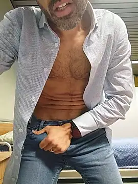 panco pillo online show from January 7, 2026, 5:51 pm