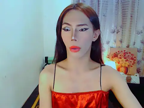 EXOTICGEORGINA online show from December 2, 2025, 10:17 am