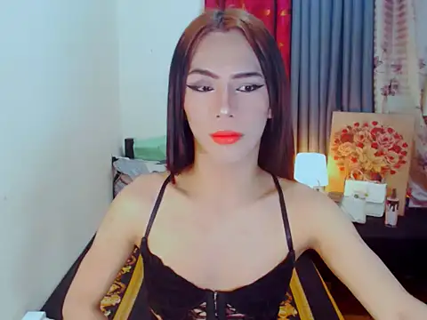 EXOTICGEORGINA online show from November 9, 2025, 9:52 pm