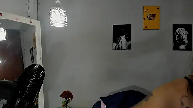 Snapshot of sexynova_93 chatting on January 16, 2026, 7:51 pm sexynova 93 online show from January 16, 2026, 7:51 pm