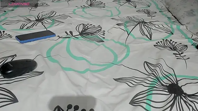 Snapshot of sexynova_93 chatting on February 4, 2026, 9:21 pm sexynova 93 online show from February 4, 2026, 9:21 pm