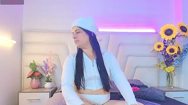 lissa Whitte online show from December 22, 2025, 1:22 pm