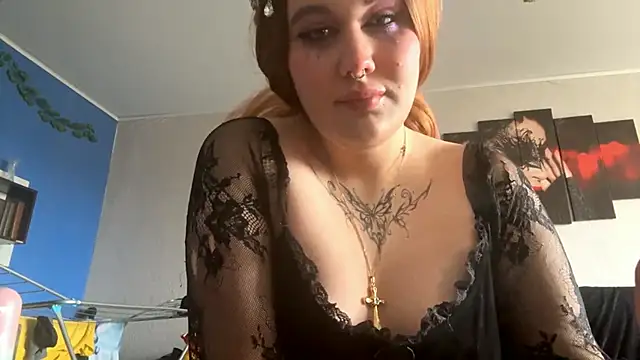 Snapshot of Lerabraunti chatting on October 29, 2025, 8:46 am Lerabraunti online show from October 29, 2025, 8:46 am