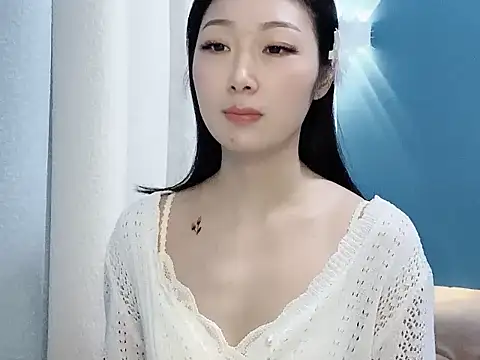 ella55-- online show from December 5, 2025, 1:05 am