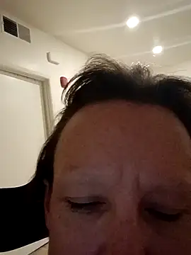 Karebearz1 online show from March 28, 2026, 11:00 am