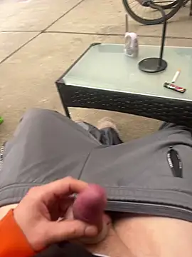 Teeny-Slut18 online show from May 20, 2026, 5:48 am