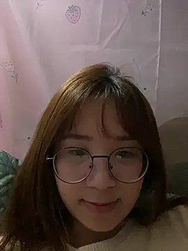 Snapshot of suryy001 chatting on November 2, 2025, 5:23 am suryy001 online show from November 2, 2025, 5:23 am