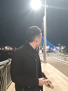 Snapshot of tian7788 chatting on December 17, 2025, 2:22 pm tian7788 online show from December 17, 2025, 2:22 pm