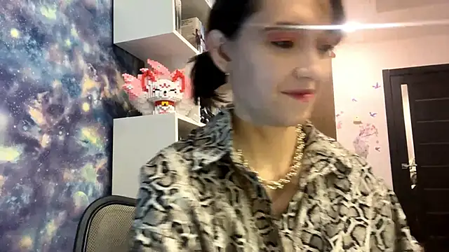 Lala Lush online show from October 31, 2025, 2:46 pm