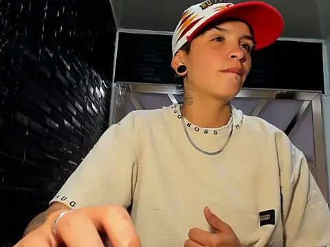 SubGirlRs online show from October 31, 2025, 3:03 am