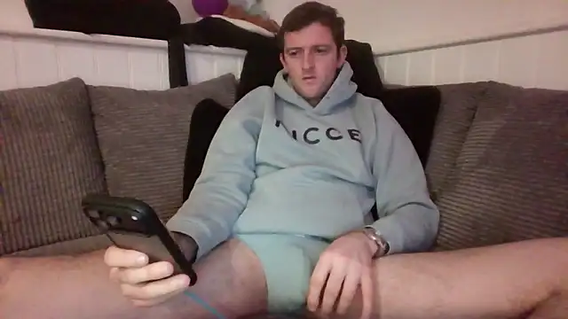 xjamesxgx online show from February 5, 2026, 7:21 pm