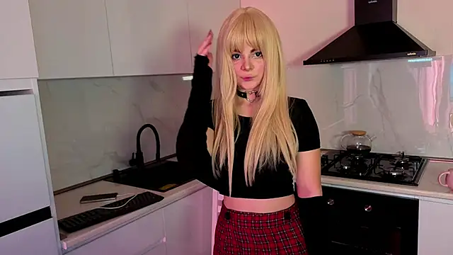 Snapshot of Charlotte_mitchelle chatting on November 16, 2025, 8:30 am Charlotte mitchelle online show from November 16, 2025, 8:30 am