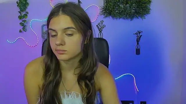 lisa dark  online show from July 17, 2026, 9:28 am