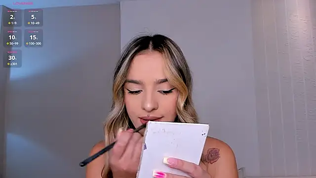 LaurentRosse1 online show from April 10, 2026, 8:16 pm