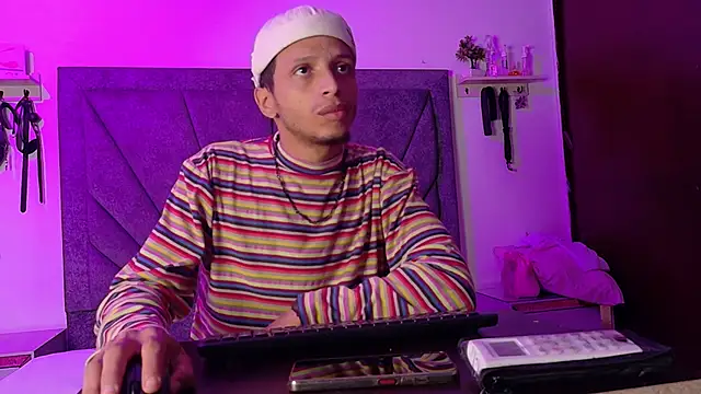 DamianandEva online show from March 31, 2026, 12:51 pm