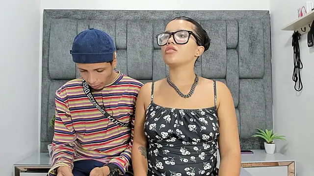 DamianandEva online show from January 15, 2026, 12:41 pm