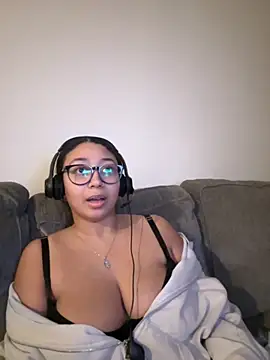 minha baby online show from December 5, 2025, 7:07 am