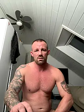 Snapshot of superbertok chatting on November 17, 2025, 11:03 am superbertok online show from November 17, 2025, 11:03 am