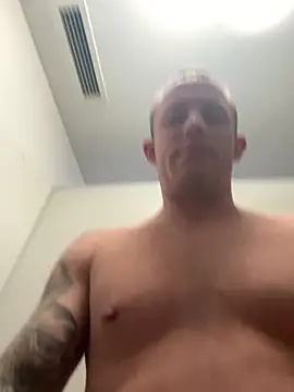 Snapshot of superbertok chatting on February 3, 2026, 6:46 pm superbertok online show from February 3, 2026, 6:46 pm