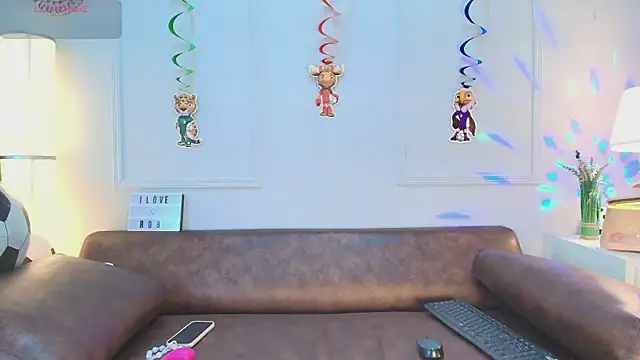 kittyblooms online show from July 11, 2026, 8:36 am