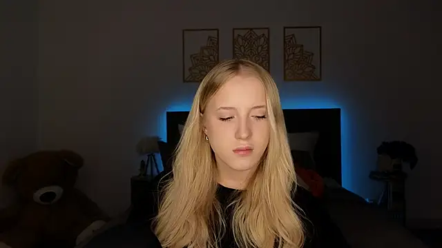 adele armass online show from April 10, 2026, 9:22 pm