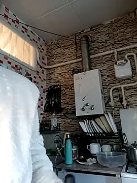 MilkySky online show from April 6, 2026, 7:42 am