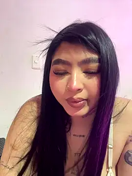 babykw online show from November 10, 2025, 11:43 pm