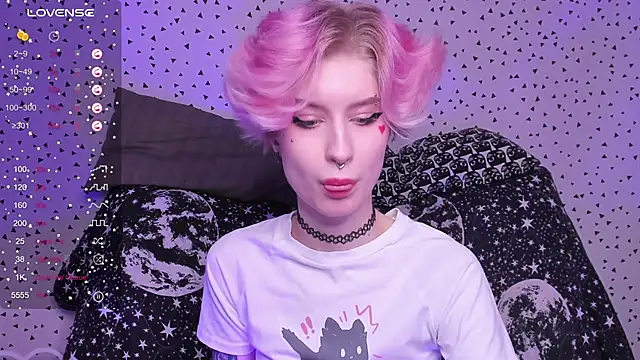 Angel Julles online show from April 19, 2026, 5:08 am