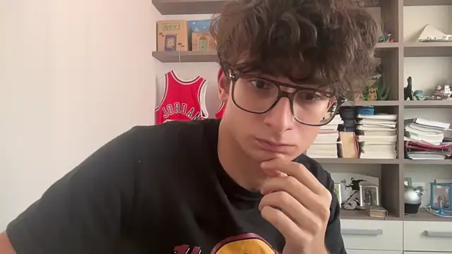 ldekfeklfmkemfk online show from November 5, 2025, 1:58 pm