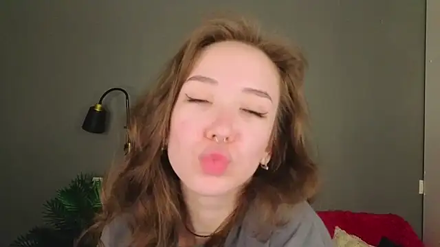 Snapshot of tinyanie chatting on March 5, 2026, 8:16 pm tinyanie online show from March 5, 2026, 8:16 pm