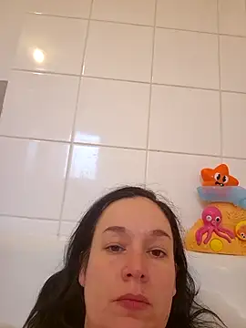 Girlysensuelle online show from December 20, 2025, 8:39 am