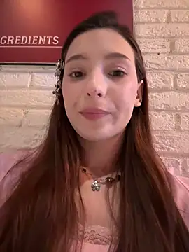 LilluKatten online show from February 3, 2026, 11:26 am