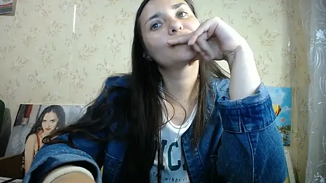 Snapshot of VoulezVous_Angel chatting on June 2, 2026, 6:30 pm VoulezVous Angel online show from June 2, 2026, 6:30 pm