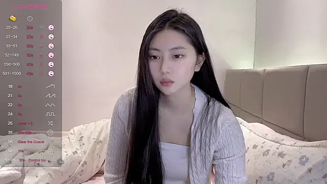 paopao-1314 online show from November 21, 2025, 11:42 am