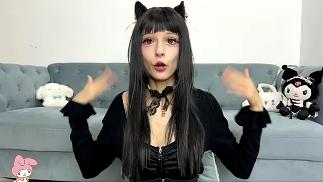 YunaBlossomy online show from November 3, 2025, 10:19 am