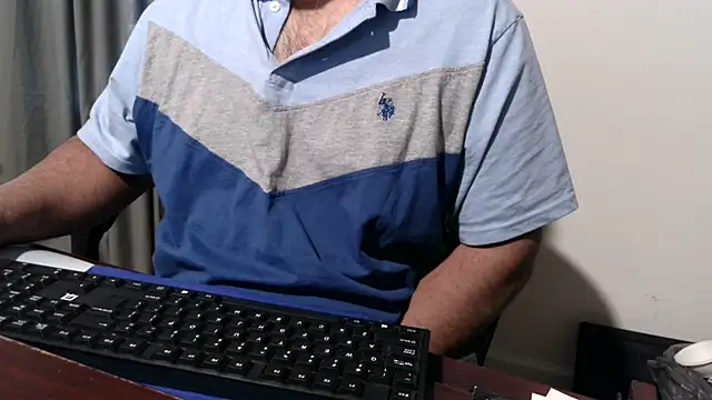 SUN-MON-69 online show from February 18, 2026, 9:44 pm