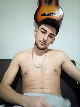 yasinesra757  online show from January 14, 2026, 3:21 am