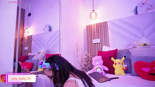 Kat Saky online show from March 21, 2026, 11:19 pm