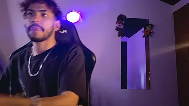 3v1l online show from November 22, 2025, 9:13 pm